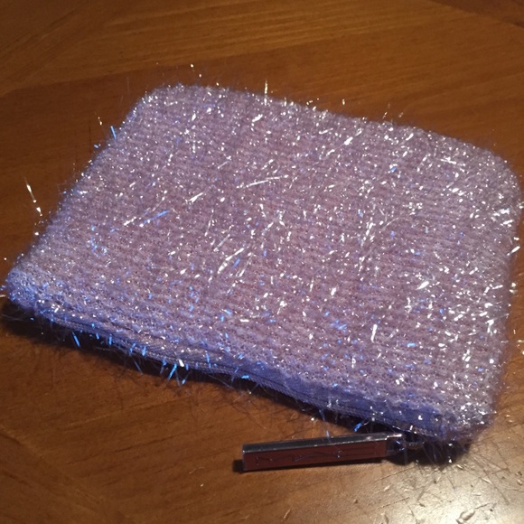 MAC Cosmetic Bag - Picture 2 of 6